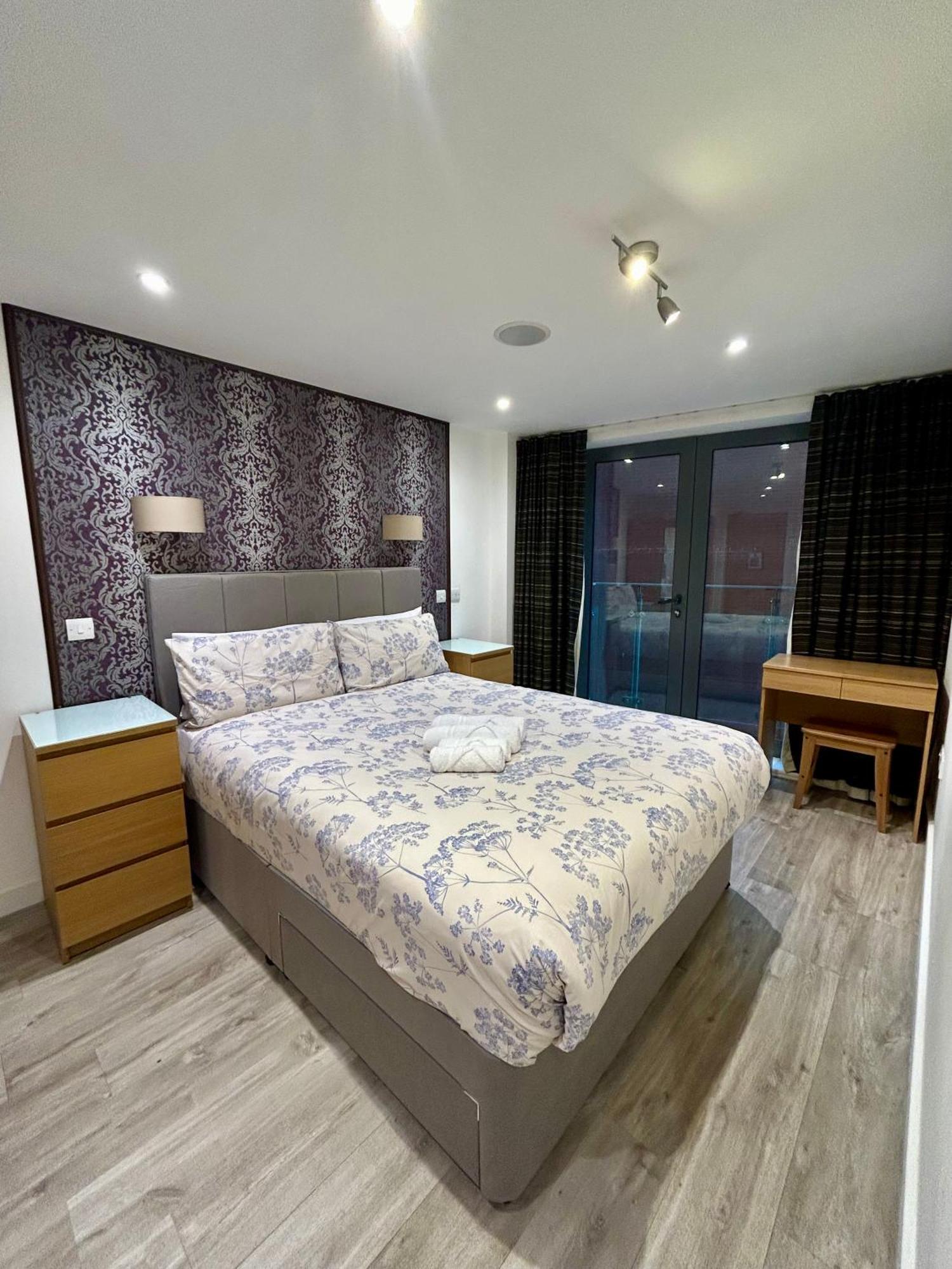Cosy City Centre Location, Hydro Massage Showe Manchester Exterior photo